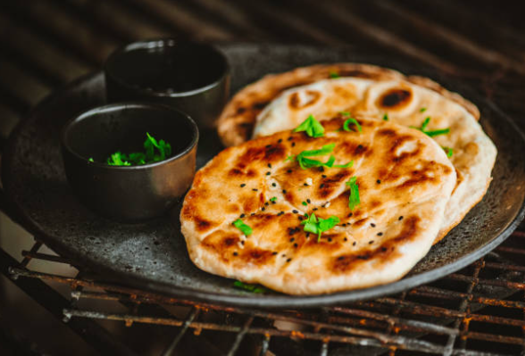 Naan-Fladenbrot | Selbstgemacht | Rezept von Springlane