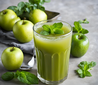 Erfrischender Apfelsaft mit Zucchini, Minze und Zitrone – Fruchtig, leicht und voller Geschmack