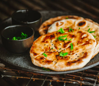 Naan-Fladenbrot: Einfach, lecker und vielseitig